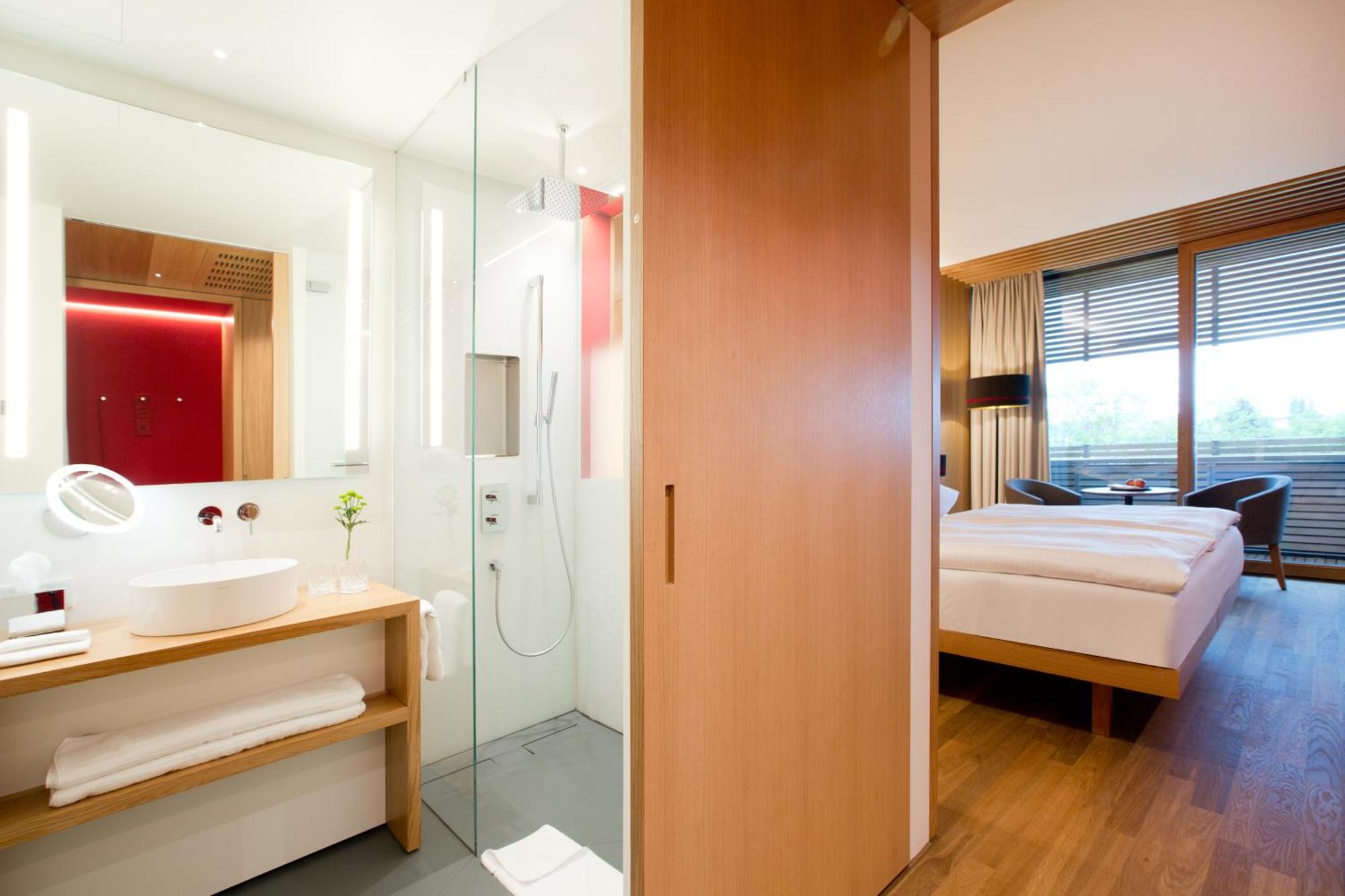 ברגנץ Hotel Schwaerzler מראה חיצוני תמונה